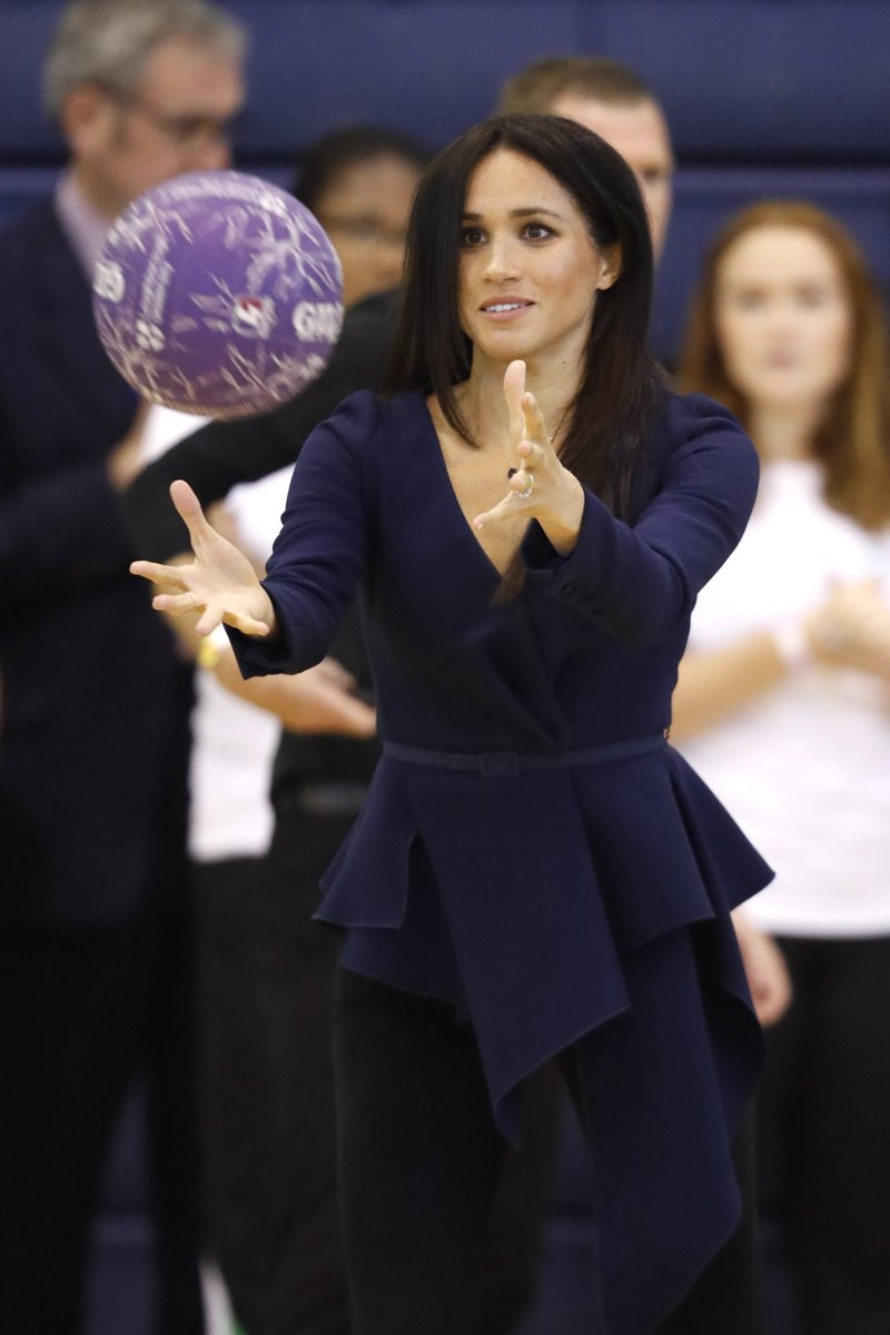 alyssabailey's tweet image. #MeghanMarkle is the best dressed athlete at the #coachcore Awards.