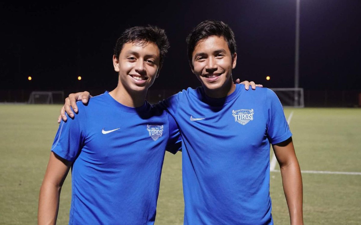 dynamotheory's tweet photo. As their rookie seasons wind down w/ @RGVFC, we bring you an exclusive with @WilmerC1310 &amp; @David_Cabrera10, featuring some quotes from their dad, @HoustonDynamo head coach @wclsoccer13 https://t.co/sq42PG0rE4 https://t.co/h5XWlzqyNZ