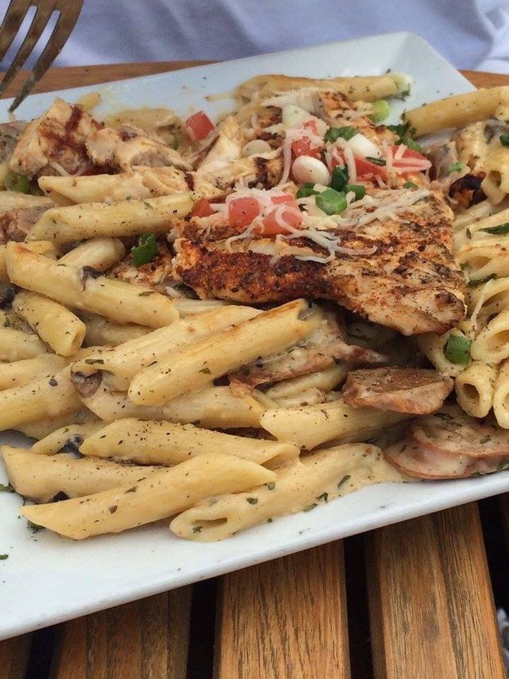 Madigan's Waterfront tweet media