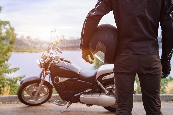 The #fall season offers spectacular rides for #motorcycle riders. It's important to be aware of the laws regarding motorcycle accidents. Here's what you need to know: dashnerlaw.com/motorcycle-acc…