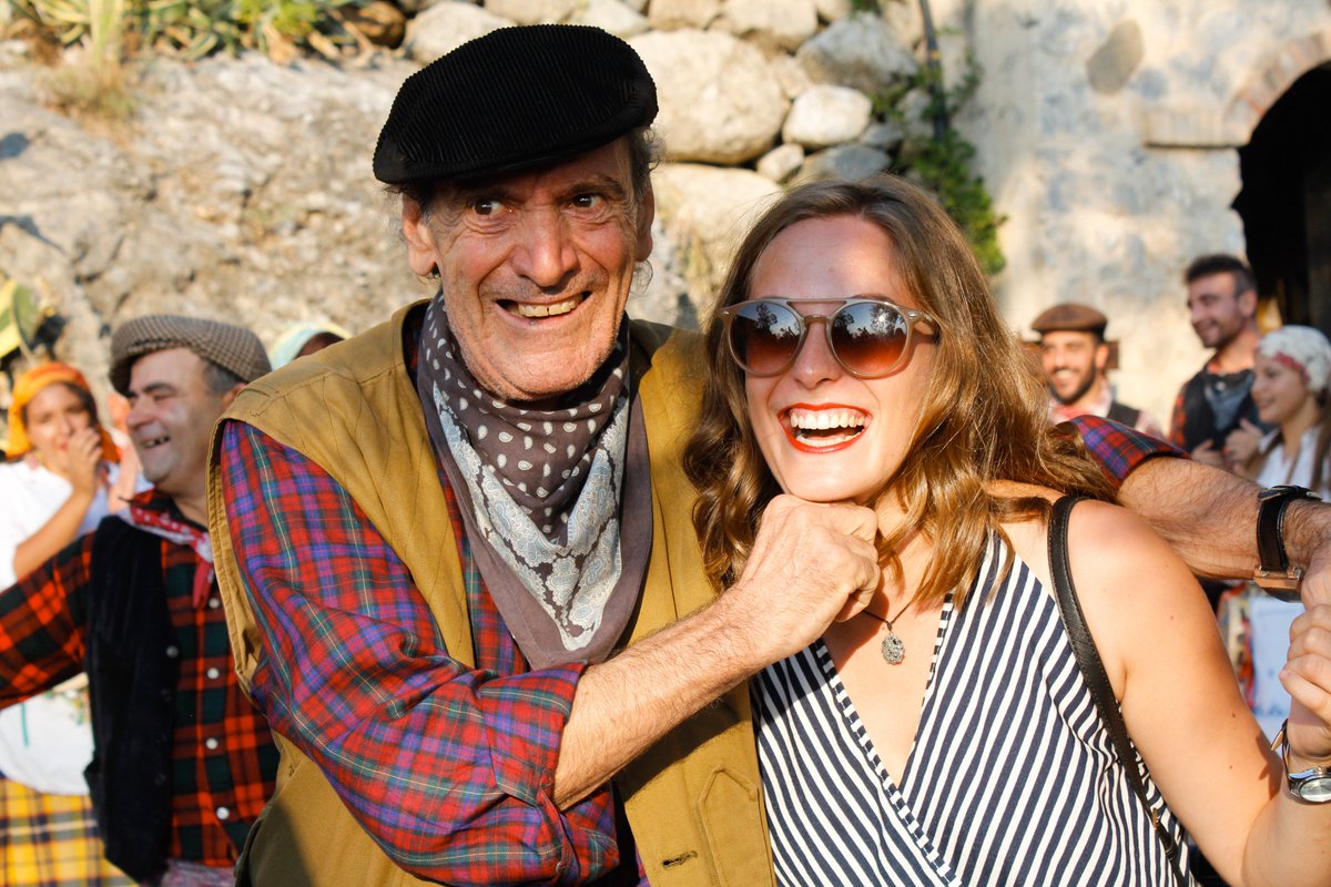 EProjectConsult's tweet photo. Festa della Vendemmia 2018 (Harvest Festival) is an annual event organized at @ParcoJalari1 that every year gives our students the chance to experience an old traditional sicilian custom 🍇🍷|| More pic on our FB page ||

#ErasmusPlus #Experience #Sicily #festadellavendemmia2018 https://t.co/MojwWTNIhd