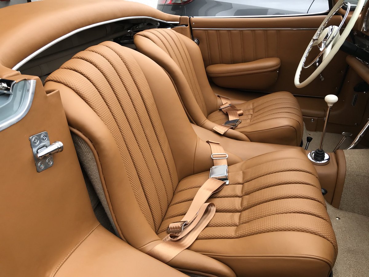 dclassauto's tweet photo. #mercedesmonday
#dclass #dclassauto #mercedes #classicbenz #classicmercedes #classicroadster #mb #300SL #300slroadster #oldtimer #leather #periodcorrect #resto #restoration #classiccar #thebestornothing #1950s #mercedesownersclub #nofilter #thehogring #w198 #nofilterneeded https://t.co/YRDHcZ7MbD