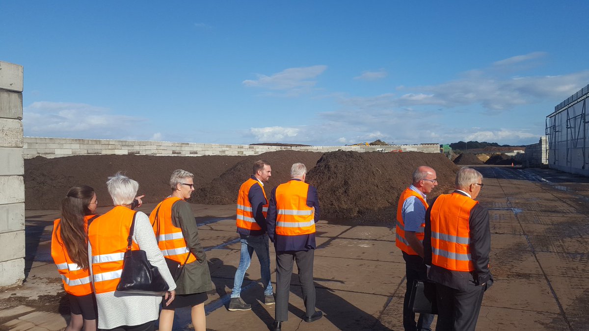 Last but not least Kurstjens Recycling. Van loonwerker naar recycling en duurzame energie. 

#ohm18 #toekomstbestendigondernemen