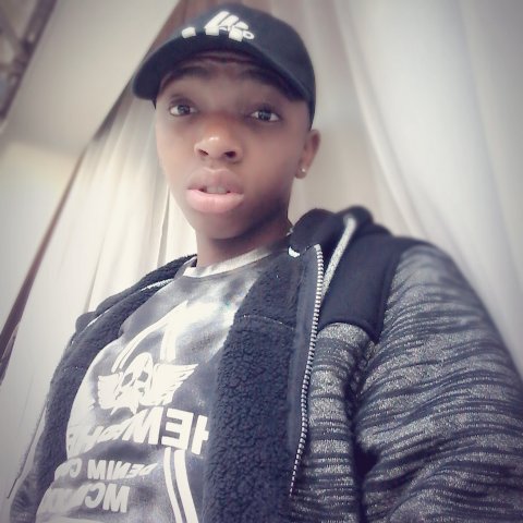 👑💧Yo u n g D r a k e💧°•°

#Cødë_188