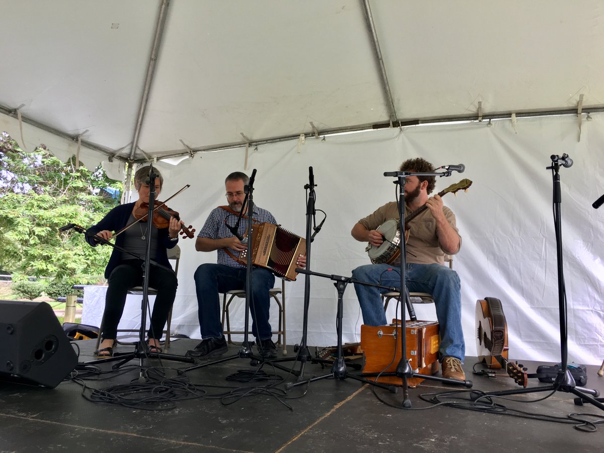 cceIrishFestival tweet media