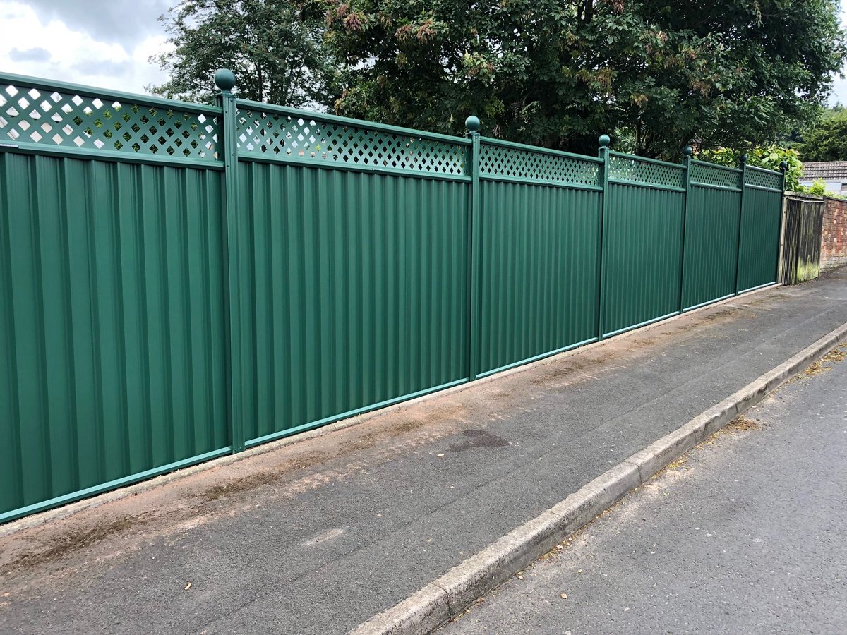 ColourfenceDY's tweet photo. Going green has never been easier with ColourFence, not only are our fences low maintenance but they're also eco-friendly!
https://t.co/xA9xoariNp #GreenFencing #Garden #Dudley https://t.co/y6rMYJ48id