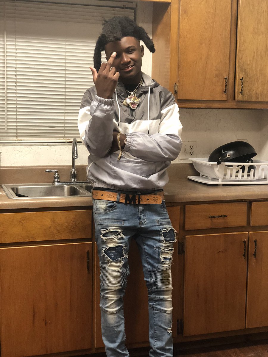 BookieLaflare's tweet photo. Ion Like You 🤷🏿♂️💭......
#InDaWay 🗡 https://t.co/YBfR5FYPph