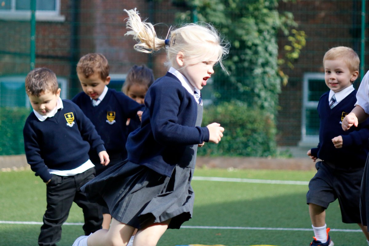 SJCJuniorSchool's tweet photo. Our Turtles & Reception Class enjoying the sunshine during their first PE lesson of the year. It was great to see them developing their skills and starting their next learning journey at St John's. #StudentsThrive #LittleStJohns #InfantSchool #PrePreps #Nursery #Reception https://t.co/tG3ATO75ld