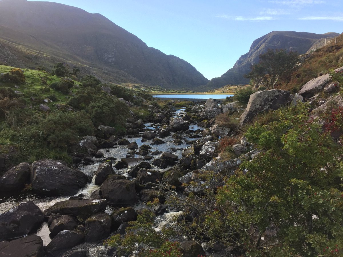 gmail_hegarty's tweet photo. Gap of Dunloe .. gotta love September when it dishes you out a day like today!!! 💚 felling truly blessed @WAWHour @wildatlanticway @KlyChamber https://t.co/MtPH7DOZ3U