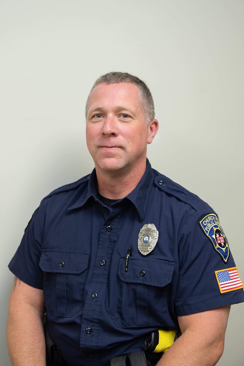 chillpolice's tweet image. Familiar faces in new roles. Join in us congratulating two newly promoted officers in their first full week in their new roles. Pictured left: Chief of Police Chad Mosley. Pictured right: Patrol Sergeant Dustin Dean.