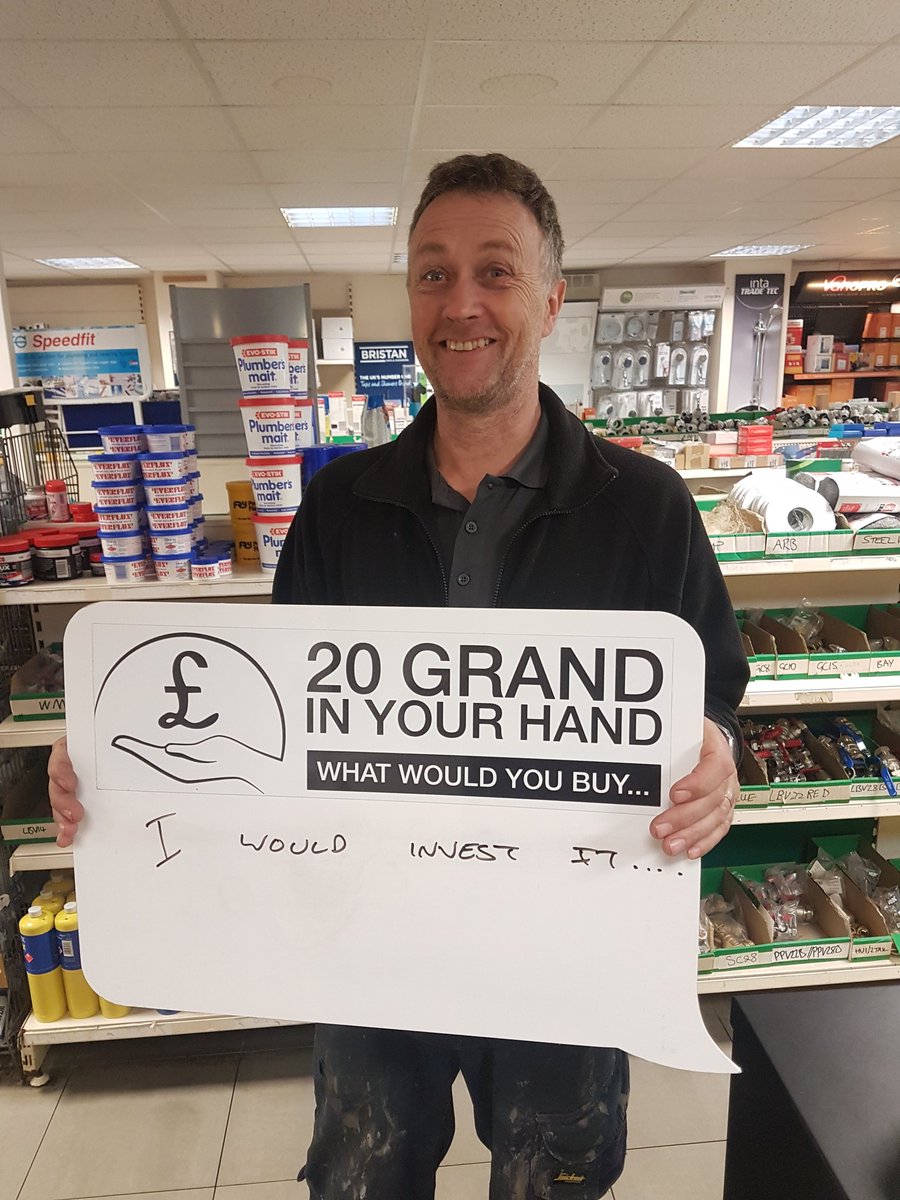 totalplumbinguk's tweet photo. Now here's a sensible answer!!!
Dean Bonetta would invest the #20Kinyourhand if he won the #SpeedfitGiveaway π³
Only 6 days to go until it finishes so make sure you buy your promotional bag of elbows from any of our branches and enter your code online!
#Inittowinit ππ€ https://t.co/jOweVoDC7n
