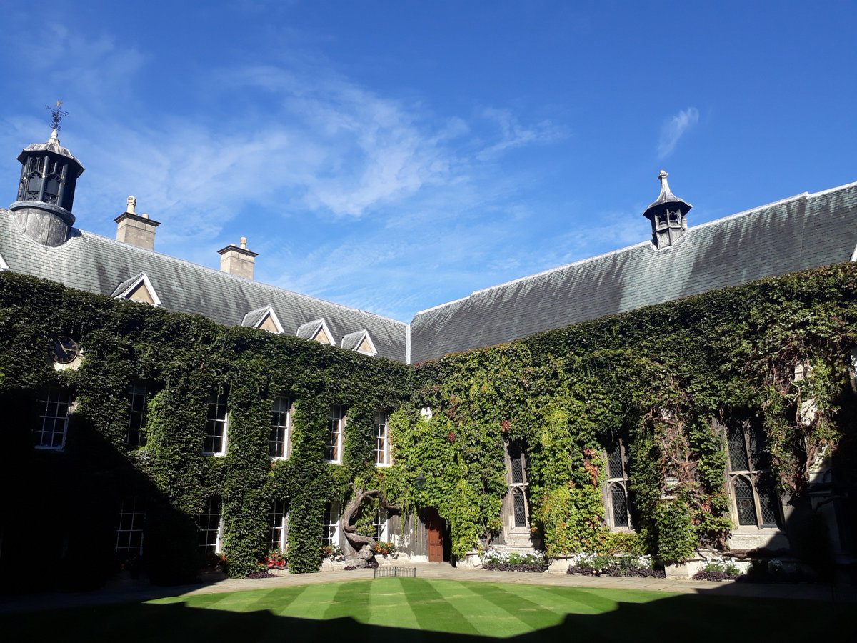 Thank you to all our alumni who have chatted to us this week - you have donated almost £70,000 since Monday! We look forward to hearing many more memories of your time here, as we continue our calling from Front Quad all this week.