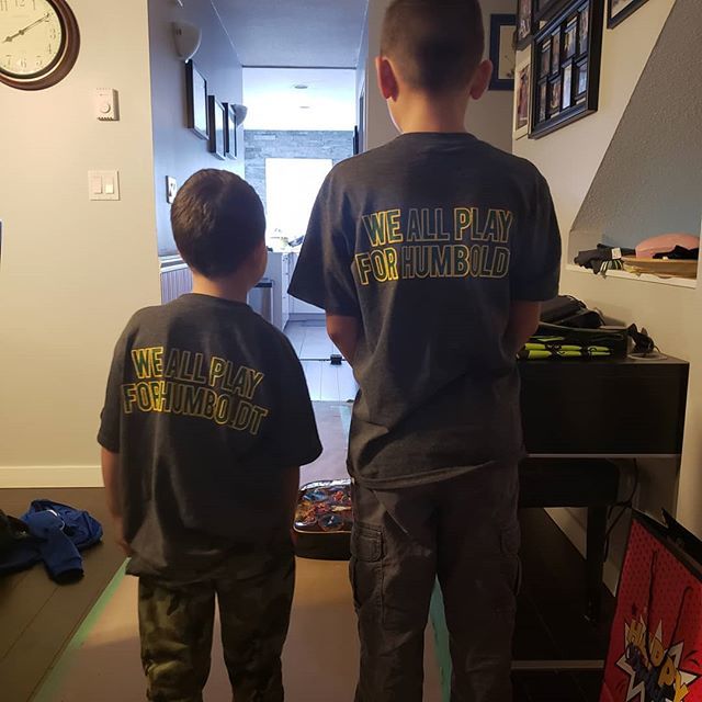 kevski57's tweet photo. #weallplayforhumboldt #humboldtstrong #hockey  #ccmhockey #anythingforhockey #pcmha  #hockeylife #hockeykids https://t.co/7uYfgYKz1J https://t.co/Nicw4TuQFC