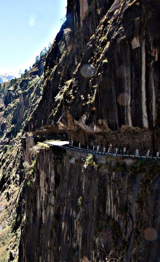 TrippyGram's tweet photo. Sangla overlooking the eye-popping Baspa Valley, is one of the must visit places in Himachal Pradesh that host numerous scenic attractions...
#happyholidays #holidays #holiday #socialsteeze #vacation #winter2017 #2017 #2018 #happyholidays2018 #presents #parties #fun #happy https://t.co/6IRqUebYcS