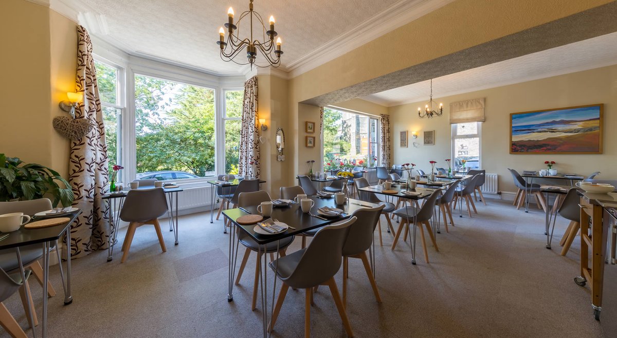Rooms available this weekend where guests can enjoy breakfast in our newly refurbished Breakfast Room! Making the most of what remains of September in #Ambleside, the #LakeDistrict.

Book direct either via thegables-ambleside.co.uk or calling us on 015394 33272