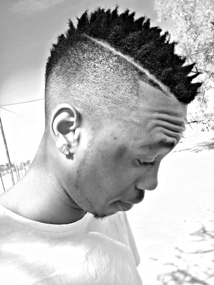 MrQuality12's tweet photo. #RockThatHairStyle
#SABA_SLENDER 😍 https://t.co/7uym2HOOaz