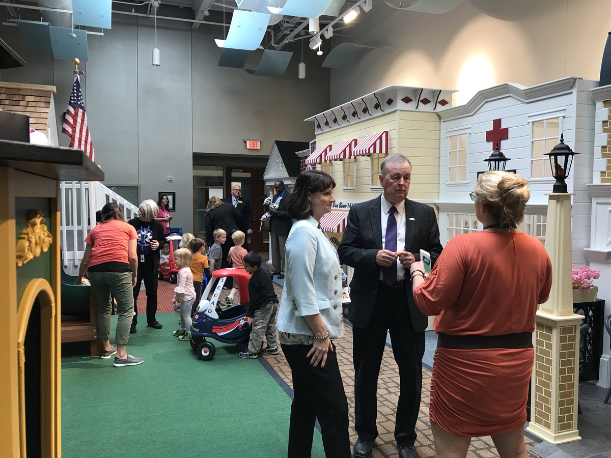 MOEducation's tweet photo. Interim Commissioner Dorson visits the early learning center in St. Charles School District. The space is a great example of community partnership and support, with 120 organizations, businesses and individuals contributing to the play room. #ShowMeSuccess @StChasCitySch https://t.co/39ZVd3LCEY