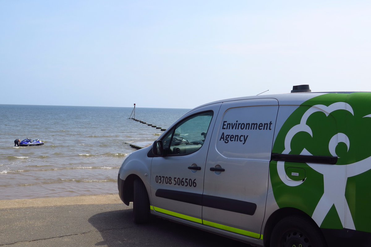 BathingWatersEA's tweet image. It's the last week of the #bathingwater season and the @metoffice advise warmer sunny weather for some, so if you're looking to make the most of the sunshine don't forget to check our #bathingwaterquality website gov.uk/quality-of-loc…
