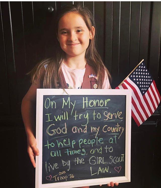 GirlScoutsSGC's tweet image. Who’s ready for a new Girl Scout year? ✋ #GSSGC #GirlScouts ift.tt/2I9r77m