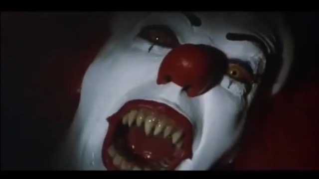 びれっぷ ハァイ ジョージィ この頃随分疲れてる様子だけど睡眠はちゃんと取ってるかい 睡眠は質もそうだけど絶対量で決まるんだ 普段行なっている事を少しずつ早めに切り上げて1時間睡眠時間を増やすのを続けるでもだいぶ調子は変わってくるから