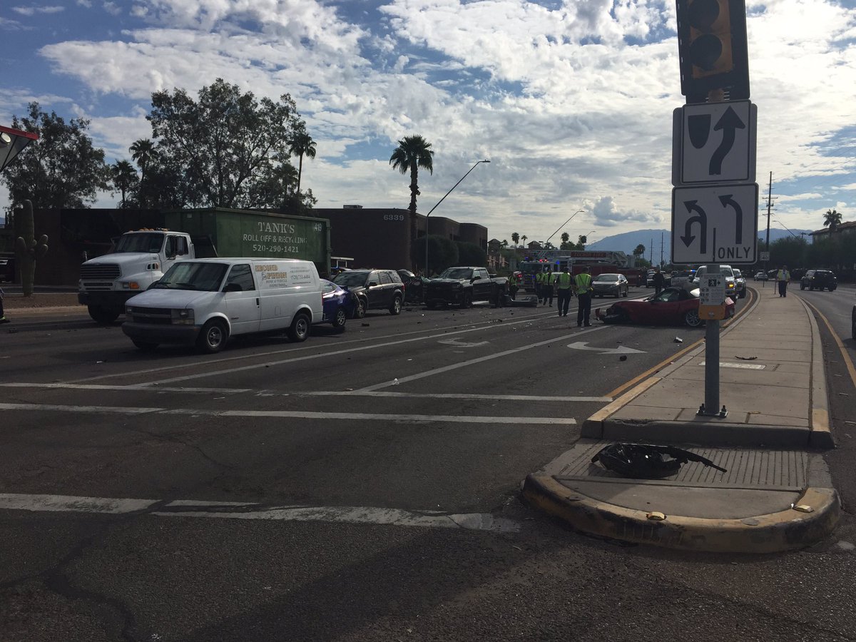 Tucson Police Dept on Twitter "🚨🚧Road Closure at Speedway/Wilmot