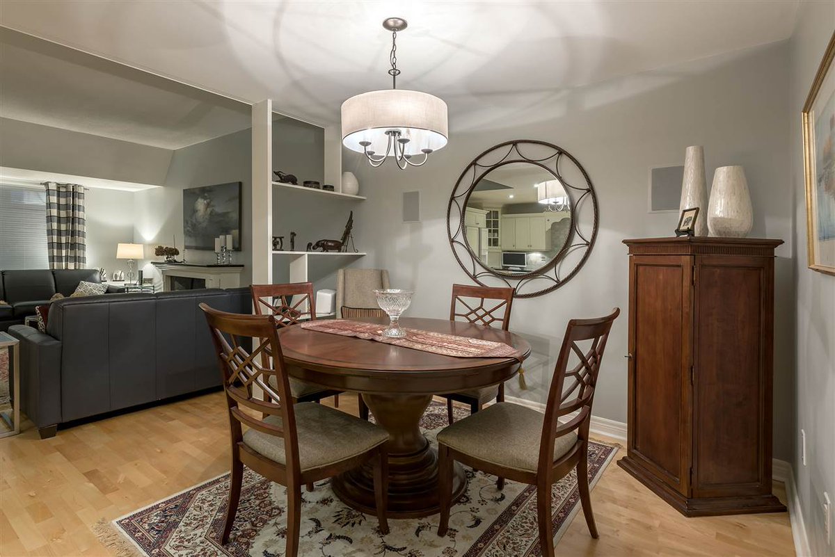 BryantRealty's tweet photo. New listings at 5 1350 Oxford Street | This two level townhouse is tucked into a park-like setting and located within walking distance to universities, public and private schools, the Waegwoltic, parks, shopping, and hospitals. https://t.co/2xJ4W7srUG