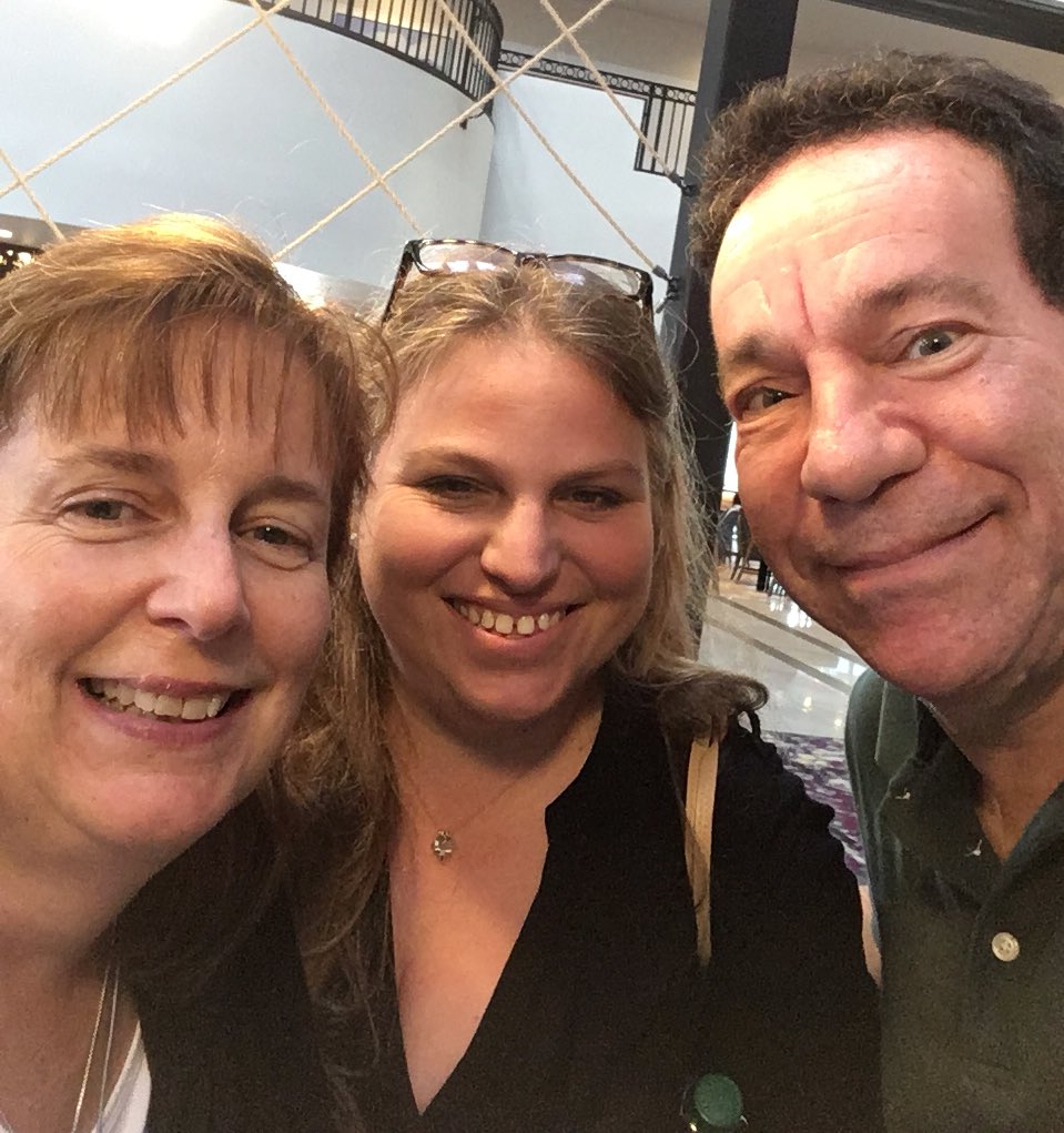 SophiaKoustas's tweet photo. #NSEE2018 #LeadingTheWay #ExperientialLearning #experiential #education @JBwrites @steviejoh @SNHUOnCampus faculty attending the conference and presenting also!!! https://t.co/QlmyviBXld