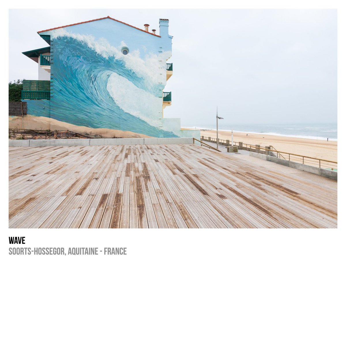 POTLINGA's tweet photo. Wave on the beach - Soorts-Hossegor - Southern France ☁️

#France #beach #surf #Landes #wave #mural #painting #plage #photography #diagonaleduvide #photooftheday https://t.co/r5LcDjzxbS