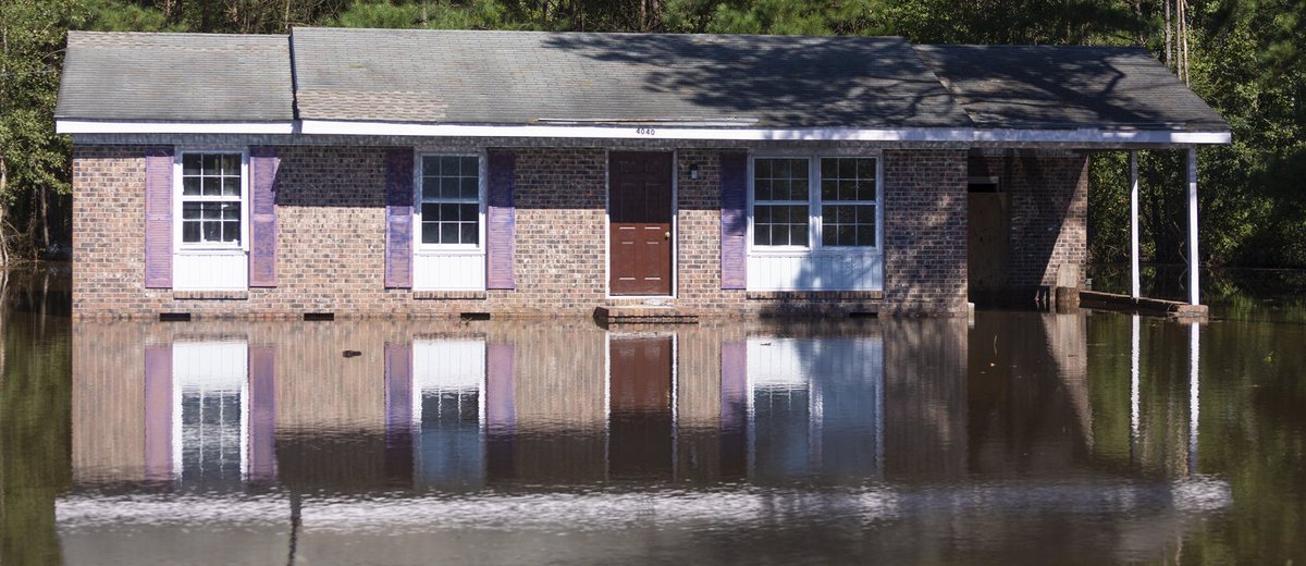 WorldRenew_DRS's tweet photo. #PrayMonday Join us in praying for people whose homes were damaged, those who lost loved ones, and those losing hope. We pray for residents imperiled by poverty, disability, age. We pray for wisdom in allocating money for this disaster #HurricanceFlorence https://t.co/tFyqaAPWfy https://t.co/Jw3T1WHhPM