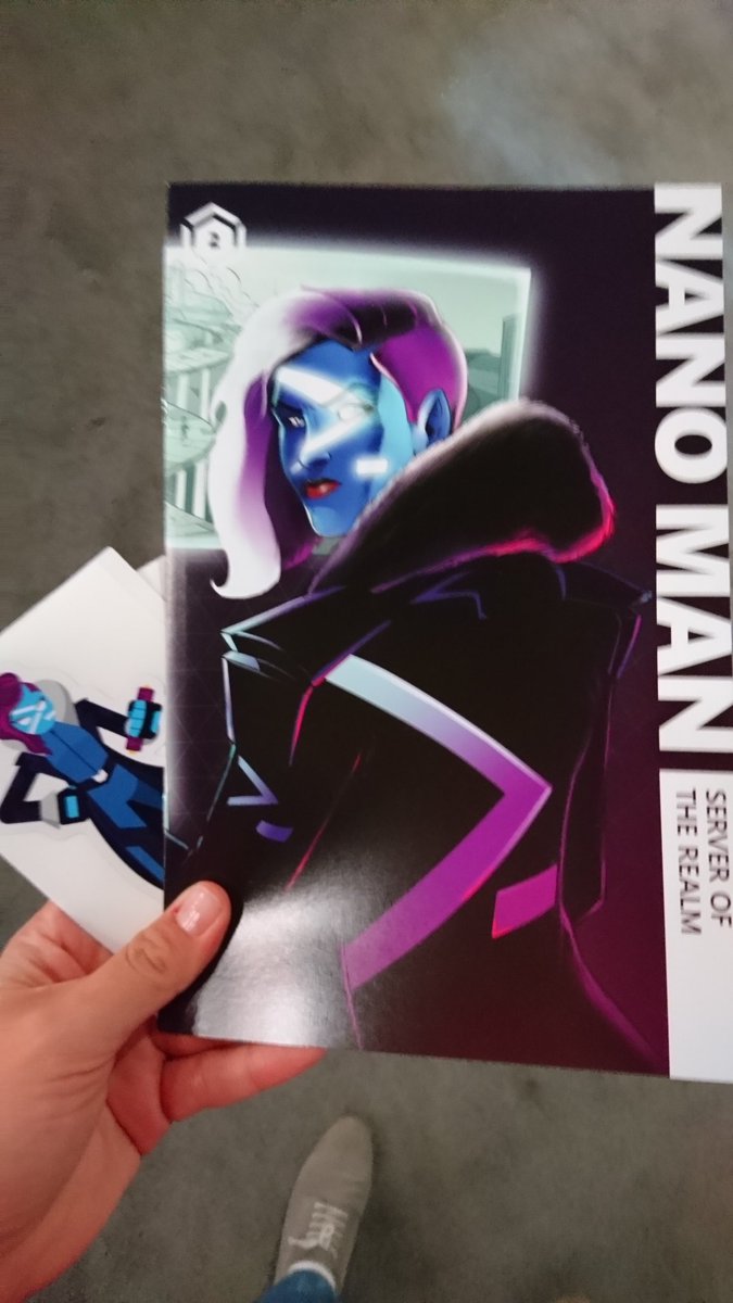 _modjod's tweet photo. Just been an #microsoft #powershell booth to grab #powershellhero sticker and a comic :) thank god they missed the opportunity to name her "powershelly" xD https://t.co/gNFV736nlw