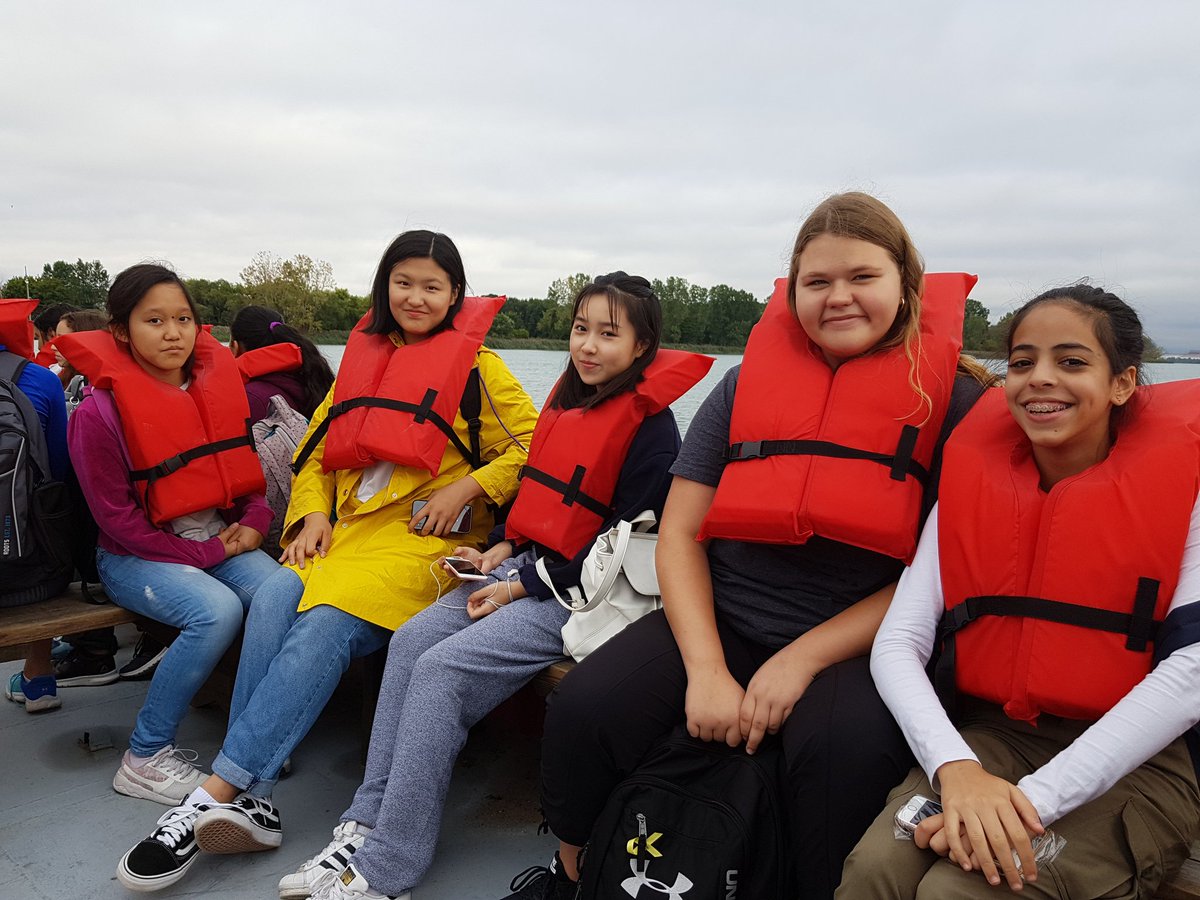 Mrs_Palazzolo's tweet photo. My P8/9s and I had such an amazing time on Fighting Island today!! Started the day out with a pond exploration. Some brave souls caught a crayfish🦂, while some exercised their creativity and started a water💧 filtering station!
@fighting_island #gecdsbpr https://t.co/WEnz12pSTw