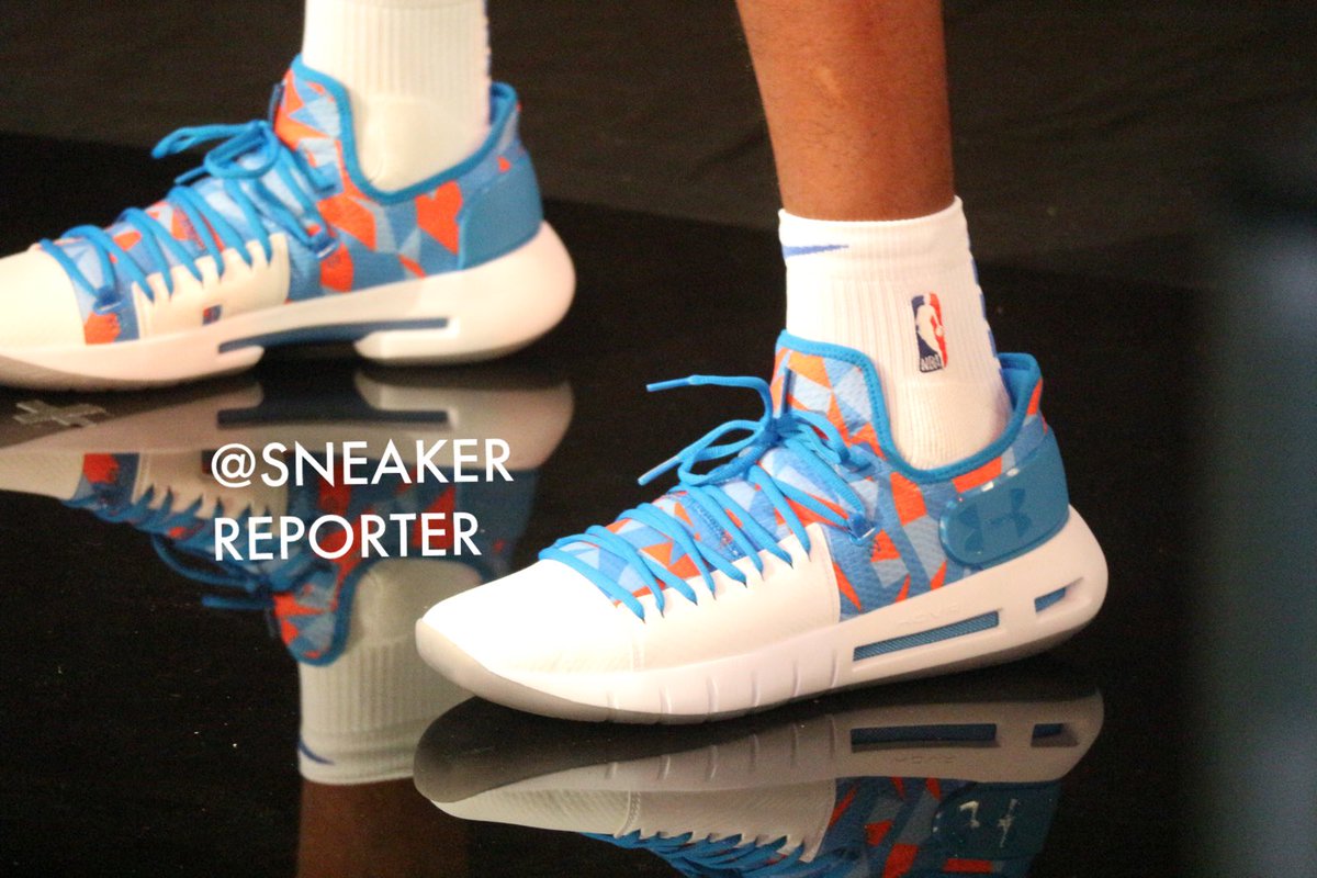 SneakerReporter (@SneakerReporter) on Twitter photo 2018-09-24 22:54:34 My guy @the2kferguson came with the UA heat for Media Day 🔥🔥🔥 My guy @the2kferguson came with the UA heat for Media Day 🔥🔥🔥