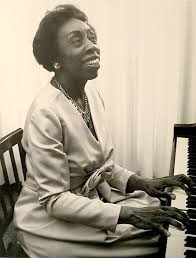 burleighsoc's tweet photo. #FrancesWalker, pianist, educator, & sister of composer George Walker, passed away earlier this summer.@OberlinCon hosted a memorial for their late piano professor two weeks ago, featuring speakers, performances, and videos celebrating Walker's life. https://t.co/QTKMD2nj4v