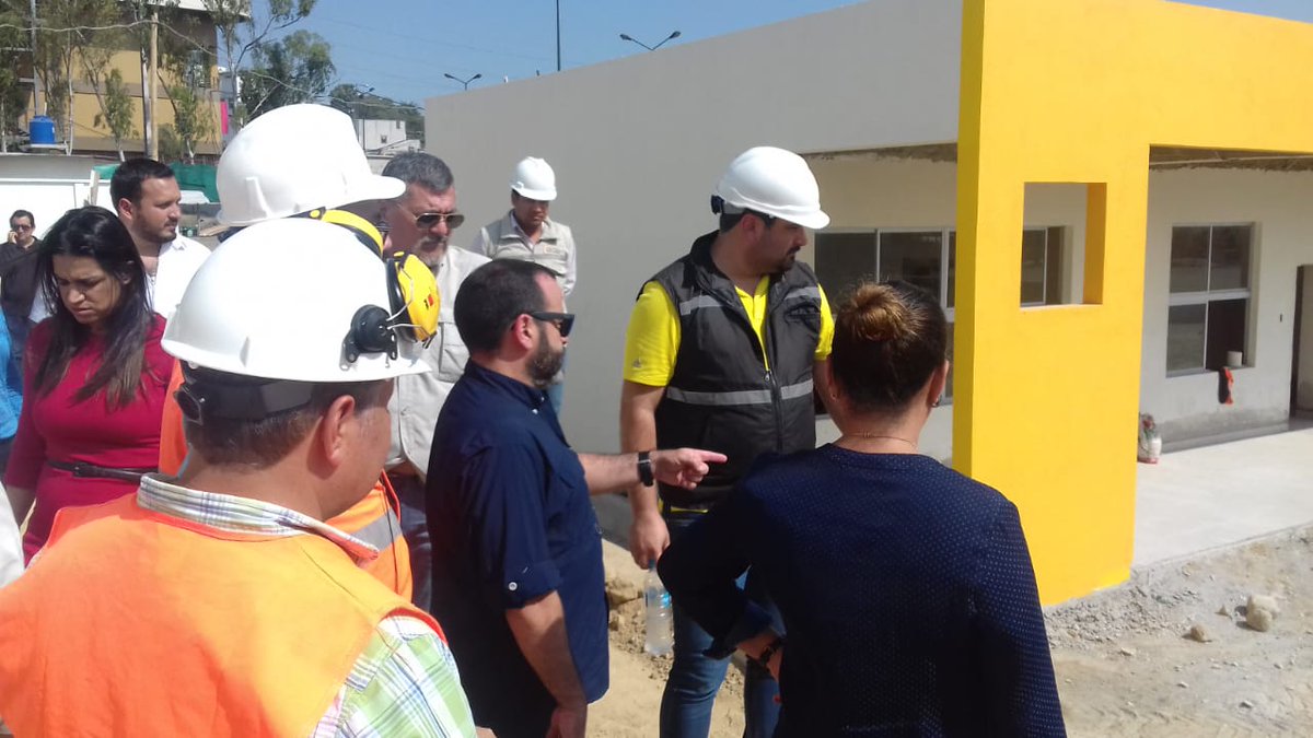 JorgeWated's tweet photo. Educación gratuita y de primer nivel para todos los ecuatorianos. La Unidad Educativa El Fortín acogerá a 2280 alumnos por jornada en sus modernas instalaciones, ubicadas en la parroquia Tarqui. Construimos progreso con cada obra. @Lenin @Presidencia_Ec https://t.co/UAFYsB8f2r