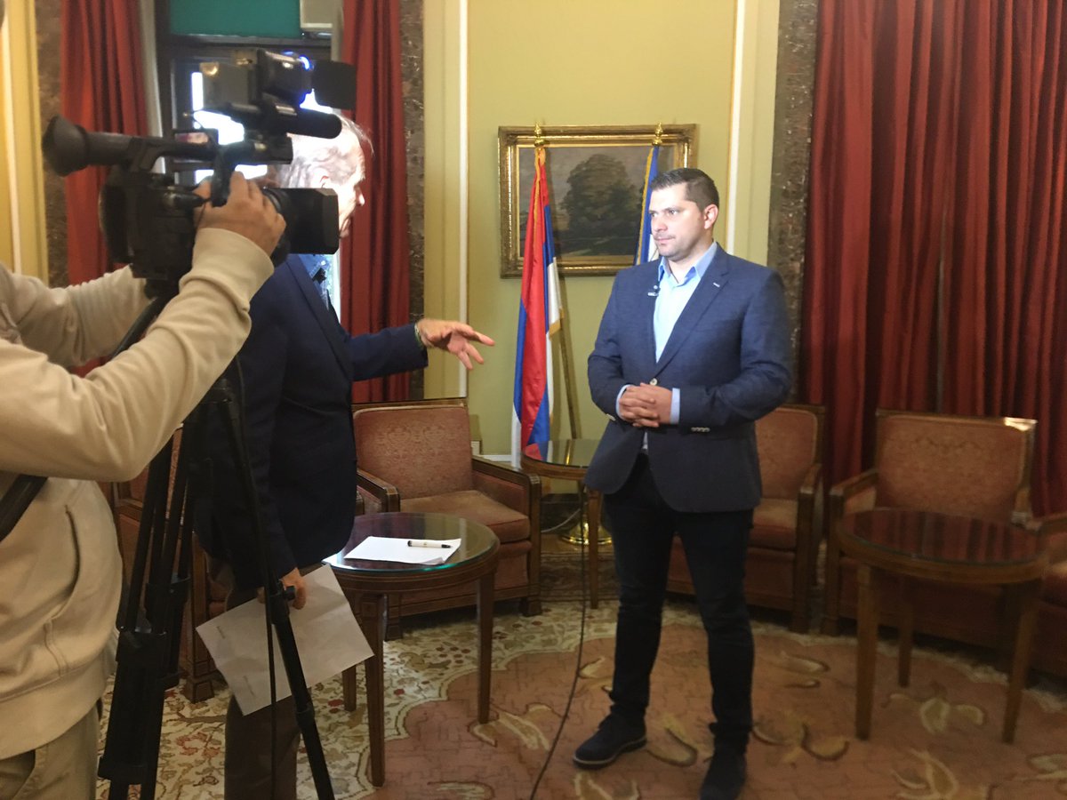 Председник Скупштине града Никола Никодијевић за РТС: Део добити јавних предузећа у градски буџет, а потом у инвестиције >>> beograd.rs/cir/beoinfo/17…