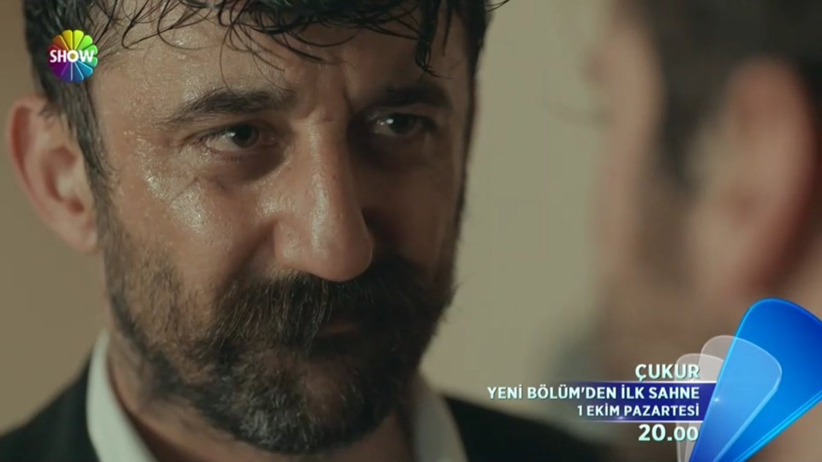 DiziciBagyan's tweet photo. "Yamaç Koçovalı ben de. Memnun oldum." :) #Çukur #çukurheryerde https://t.co/KMHDp9DHQv