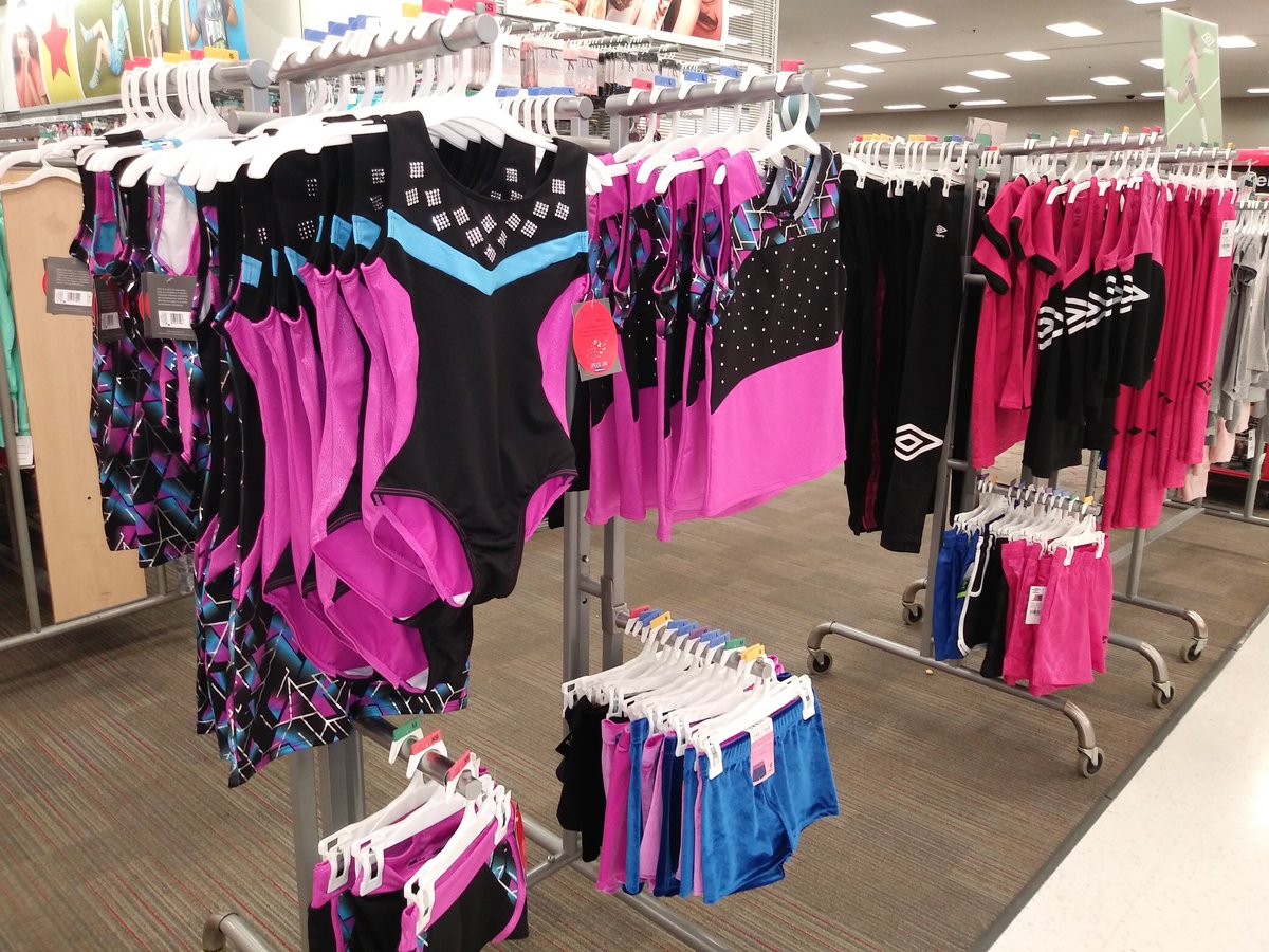MedinaVMLive's tweet photo. Girls Active Wear #Champion #Umbro #TargetStyle #T1155 https://t.co/M6vGJOxdo0