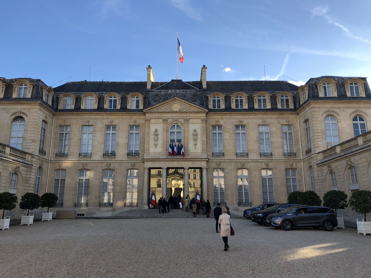 Doctrine's tweet photo. .@nico_bst représente @Doctrine à la soirée de lancement @FRdigitale à l'Élysée. Retrouvez le demain sur la scène des #FDDay pour parler intelligence artificielle > https://t.co/9Y7dhT3KLP https://t.co/W476QcDmYz