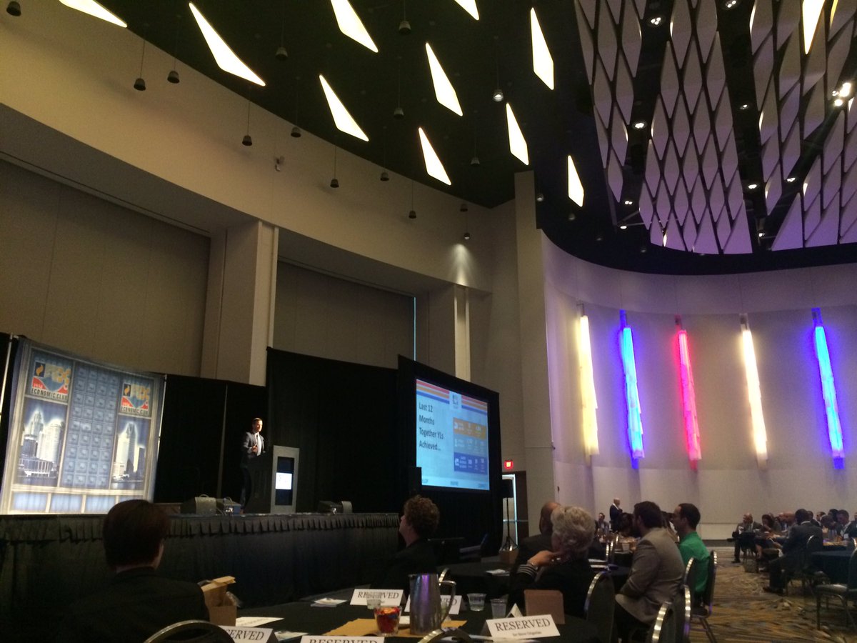 About to take the stage <a href="/deteconomicclub/">Detroit Economic Club</a> @cobocenter to inspire 300+ young professionals!  #speaker #MotivationalMonday #networking #success #yp