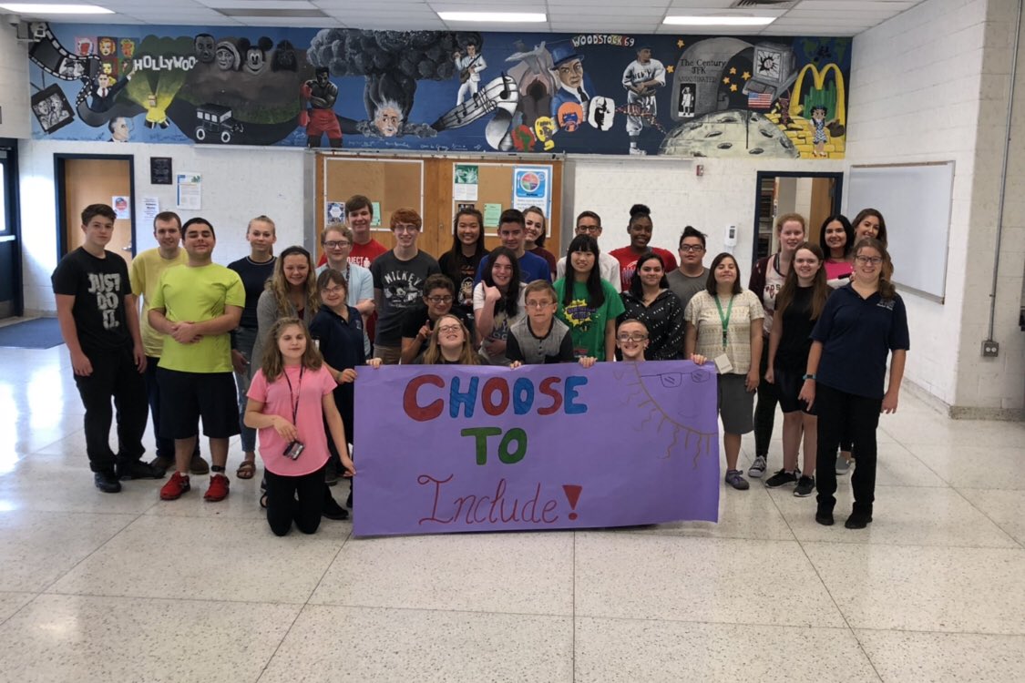 WTProUnify's tweet photo. Celebrating Differences 💙 
Building Respect 💛 
Spreading Kindness 💚  
#choosetoinclude #unifiedgeneration #inclusionrevolution #projectunifyWT https://t.co/IEoPpApPIb