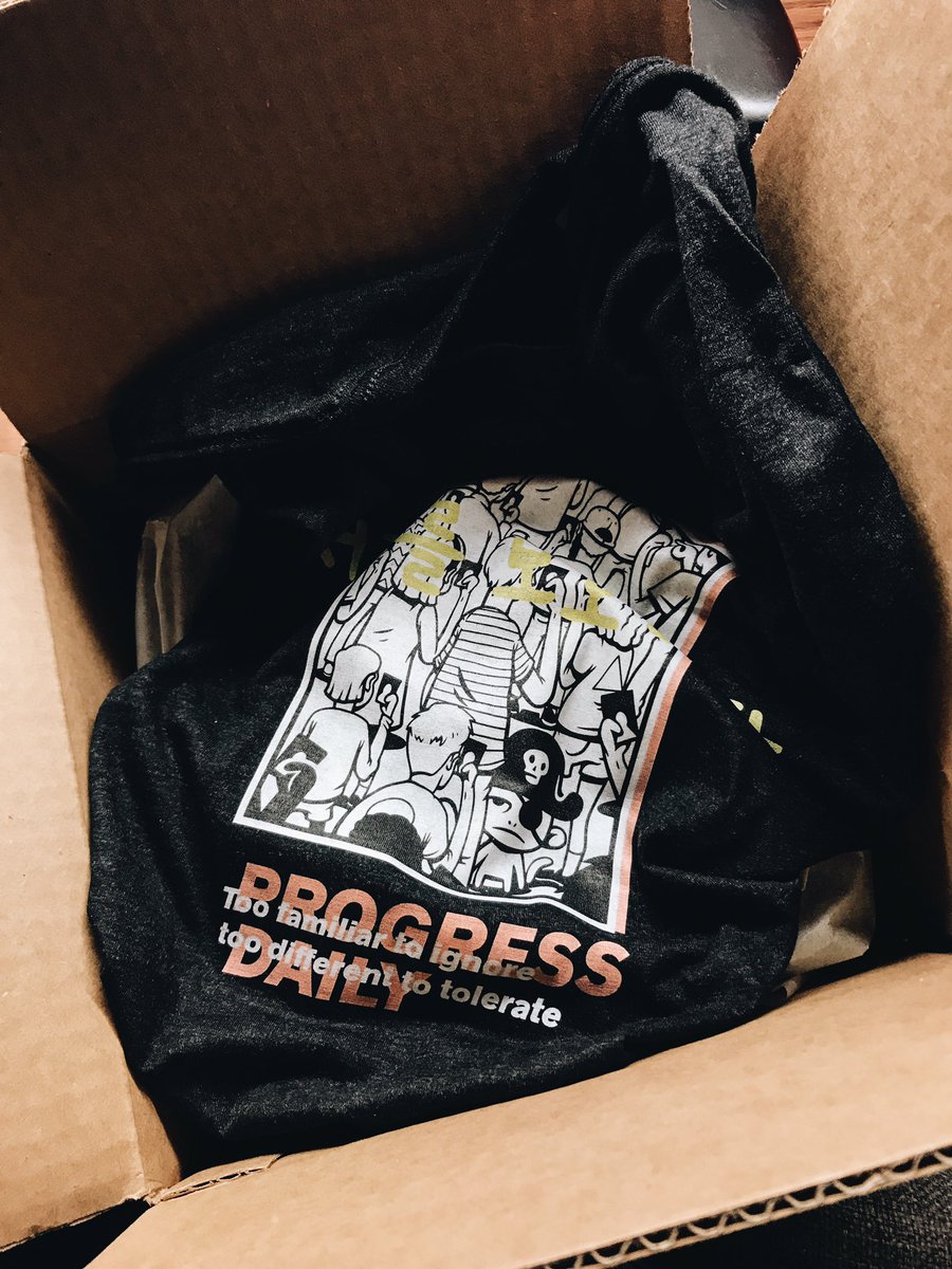 ethantiong_'s tweet image. ahhhh it came in !!! super excited to rep the true homie @johnhilltube #ProgressDaily