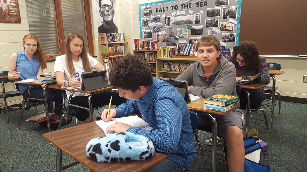 Cathy Emmons tweet media