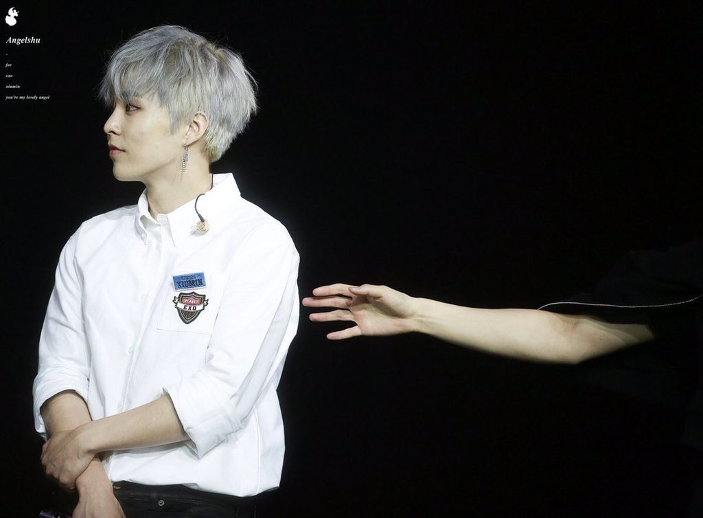 kmsactivities's tweet photo. minseok and baekhyun the friendly ghost (2015 - 2018) https://t.co/oJL7giwr0R