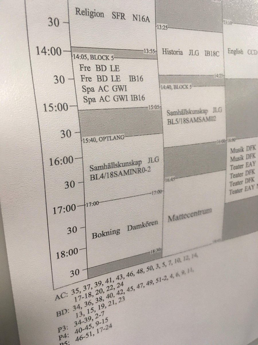 damkoren's tweet photo. Har ni sett något så fint på ett schema? Damkören står på det här schemat som ett eget block! Tyvärr så finns dock inte manskören med på något schema än, synd :/ https://t.co/GQVEujRqXX