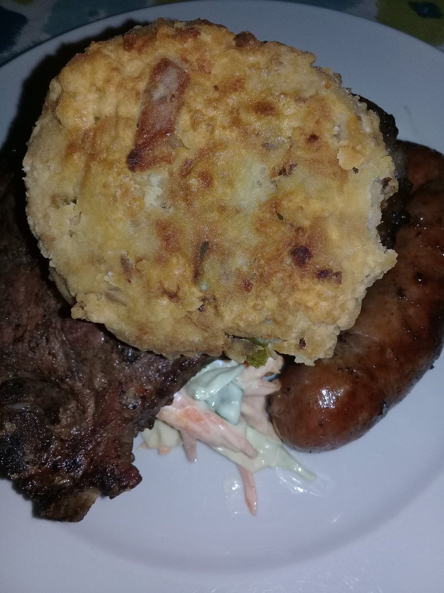 CallMeSenah's tweet image. My new recipe with sugar beans burgers...family liked it🤗✔