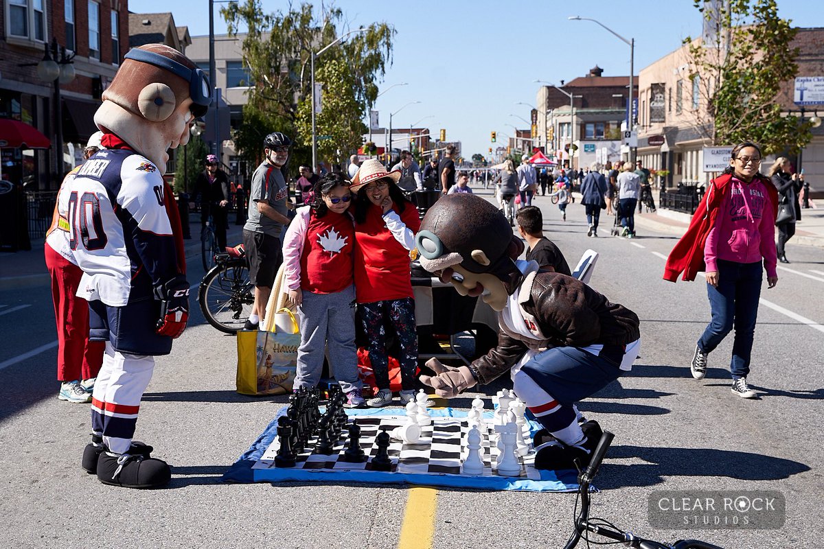 ClearRockStudio's tweet photo. Some fun from Open Streets Windsor 2018 yesterday. #OpenStreetsWindsor #YQG #Windsor #ClearRockStudios #windsorphotographer #sonya7iii https://t.co/4YcG0HygjU