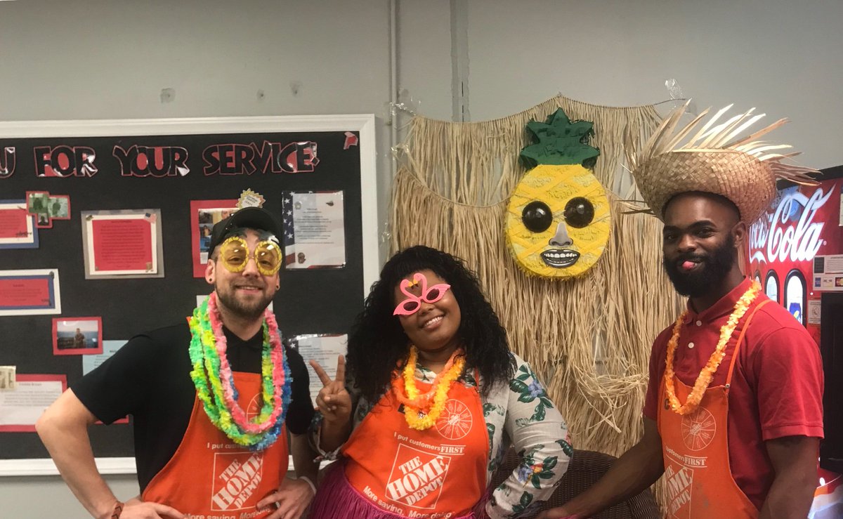 THDzsazsa's tweet photo. #SuccessSharing2018
Aloha! 🌴 from store 3662
Weekend Fun.. Good Food, Good Music and Good People.
@eric_tweddle @Nerida3662 @julesfann @mikebreezzy @THDalan https://t.co/fkB8JA69S2