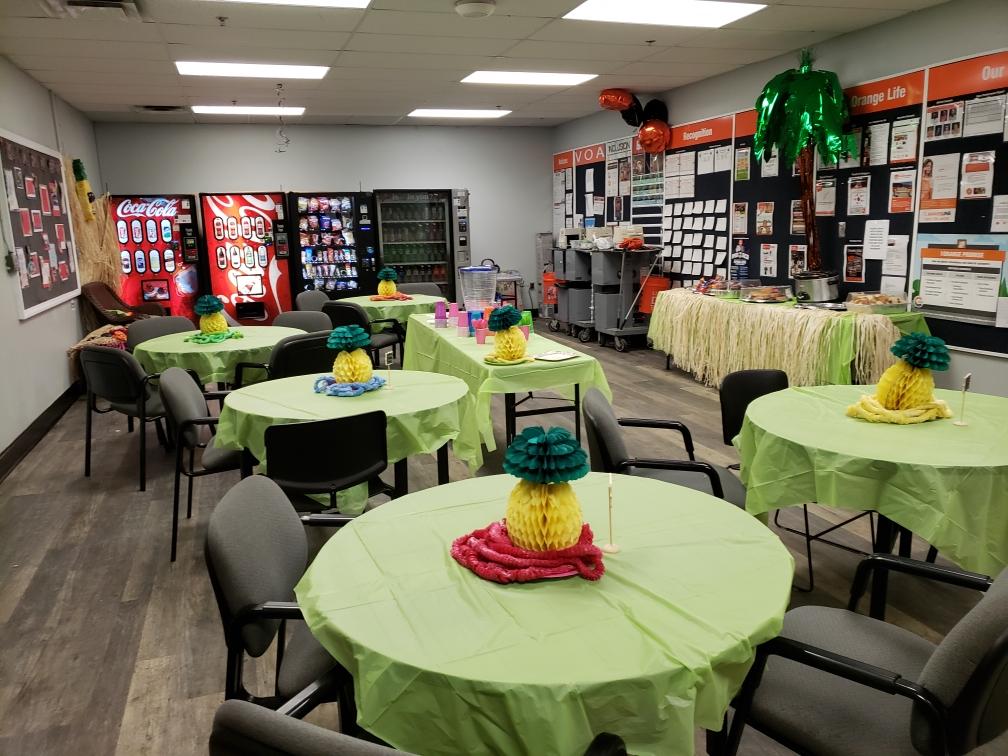 THDzsazsa's tweet photo. #SuccessSharing2018
Aloha! 🌴 from store 3662
Weekend Fun.. Good Food, Good Music and Good People.
@eric_tweddle @Nerida3662 @julesfann @mikebreezzy @THDalan https://t.co/fkB8JA69S2
