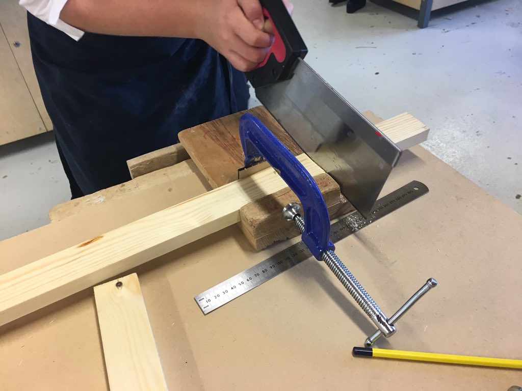 OAISciences's tweet photo. A trip out of the lab down to technology today to start on our #bugboxes #WeREACHatOAI watch this space to see how they develop #multiskills #TeamImmingham https://t.co/gXIECSGOSI