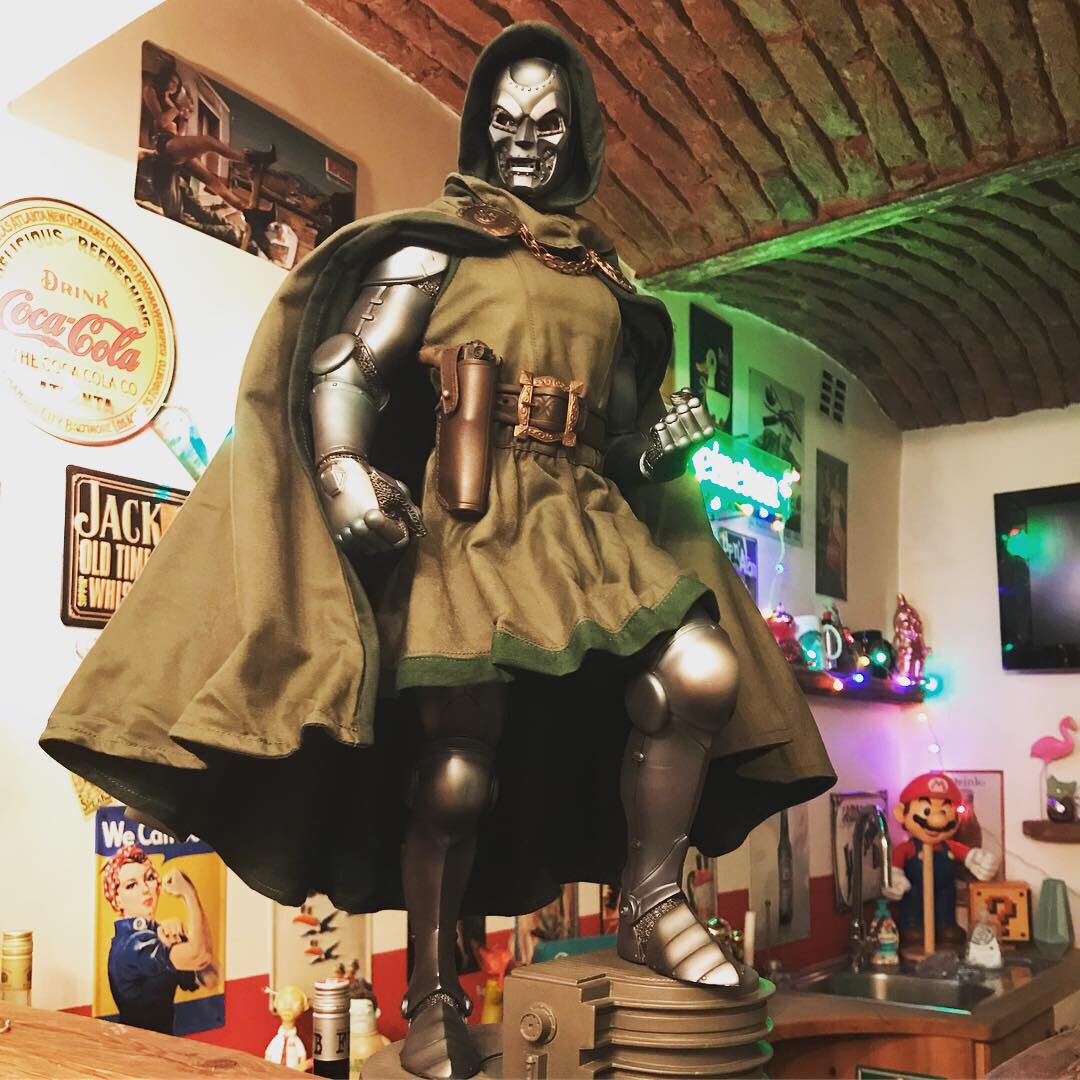 MarioStroitz's tweet photo. Here comes the BOOM ๐ฅ... itโs DR.DOOM ๐คฃ
.
.
.
.
.
#drdoom #Marvel #sideshow #nerd #geek #replica #limitededition #premiumfigure #figure #artist #artistlife #artgallery #fantasticfour #Amazing #collector #collection #nerdstuff #artnerd #statue #actionfigures #picoftheday https://t.co/7y5qki80Cf